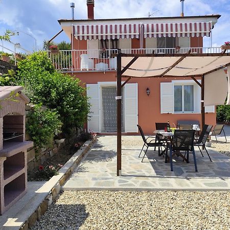 La Casa Di Giada, Appartamento In Villetta Con Aria Condizionata, Wi-Fi E Parcheggio Gratuito Poggi Экстерьер фото