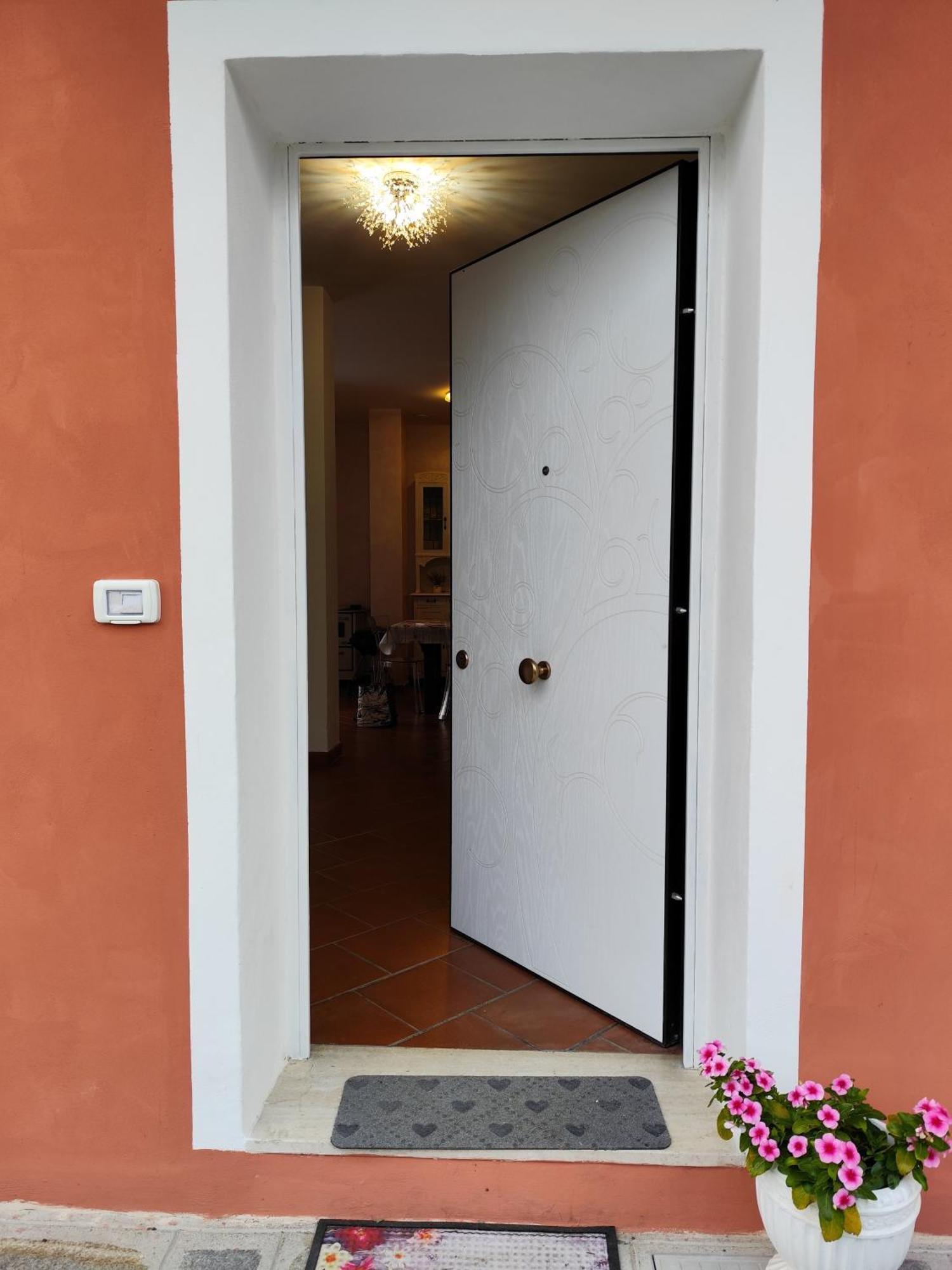 La Casa Di Giada, Appartamento In Villetta Con Aria Condizionata, Wi-Fi E Parcheggio Gratuito Poggi Экстерьер фото